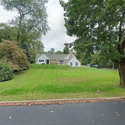 2109 Fleming Rd, Flourtown, PA 19031