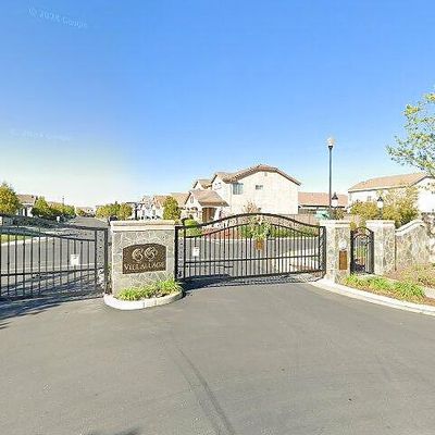 1858 Verrazona Dr, Roseville, CA 95747