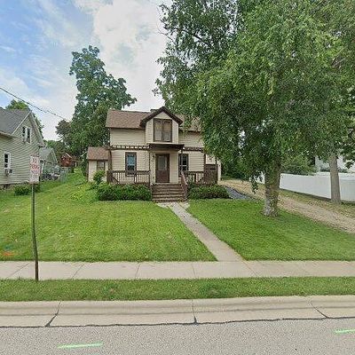 230 E Cedar St, Platteville, WI 53818