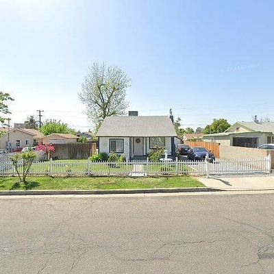 2303 Berkeley St, Bakersfield, CA 93305