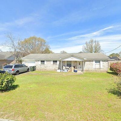 2343 Greenwell Ct, Pensacola, FL 32526