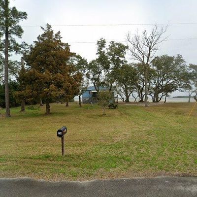 239 Pamlico Pkwy, Beaufort, NC 28516