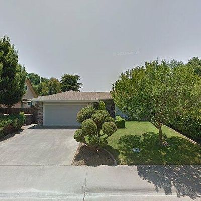 24 Miramonte Dr, Woodland, CA 95695