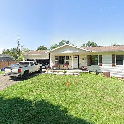 2475 N Howard Drive, Burlington, WI 53105