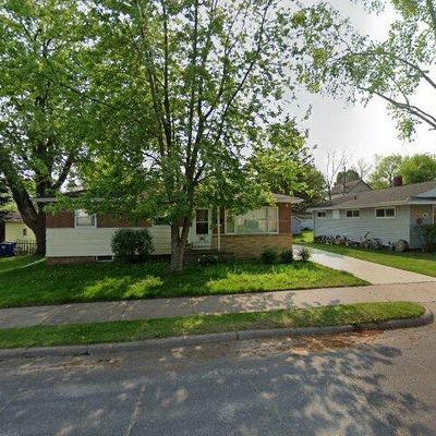 221 N 9 Th Ave, Wausau, WI 54401