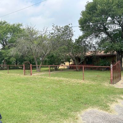 2711 S Wildcat Dr., Pearsall, TX 78061