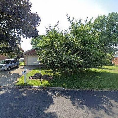 2716 Andrea Dr, Allentown, PA 18103