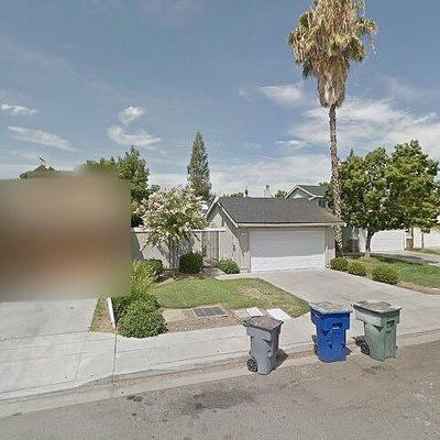 2765 N Dewey Ave, Fresno, CA 93722