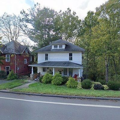 28 W Main St, High Bridge, NJ 08829