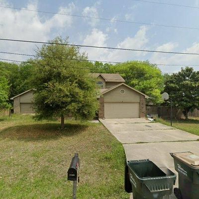 282 Spring River Dr, Martindale, TX 78655