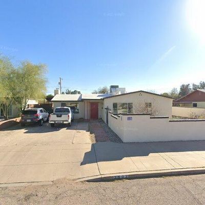 2602 E La Madera Dr, Tucson, AZ 85716