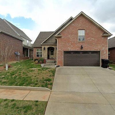 264 Turnberry Cir, Clarksville, TN 37043