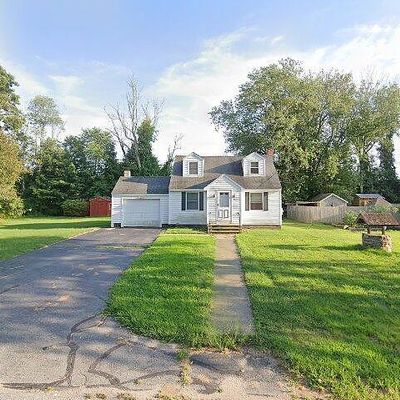 27 Perkins St, Plainfield, CT 06374