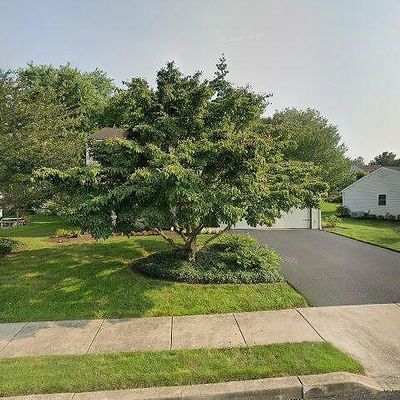 317 Susan Ave, Strasburg, PA 17579