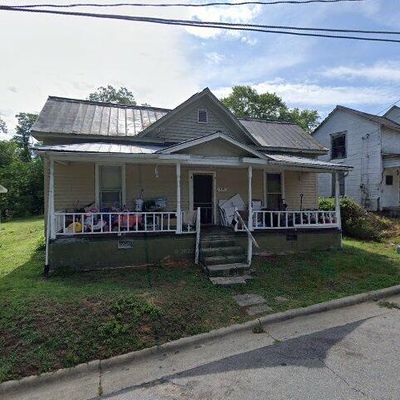 319 N Washington Ave, Reidsville, NC 27320