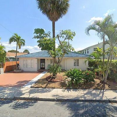 320 S Ocean Breeze, Lake Worth, FL 33460