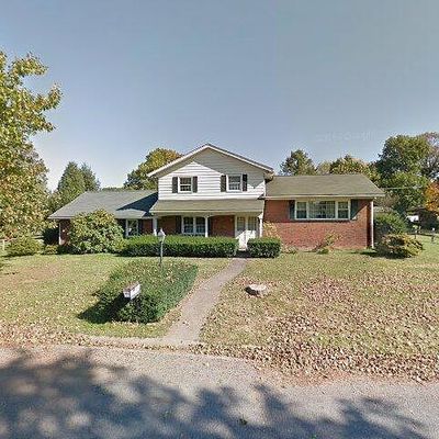 3219 Westview Dr, Reading, PA 19605