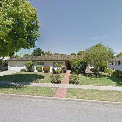 334 San Vincente Ave, Salinas, CA 93901