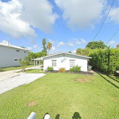 335 Hernando St Apt A, Fort Pierce, FL 34949