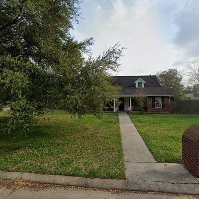 3360 Michelle Ave, Vidor, TX 77662