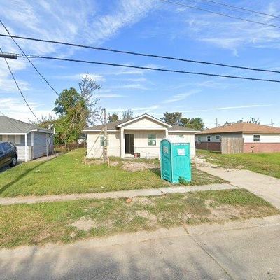 348 Azalea Dr, Westwego, LA 70094