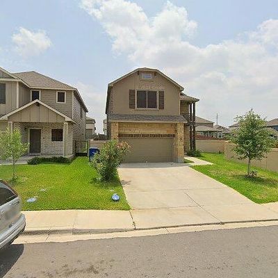 303 Rockpile Creek Ln, Laredo, TX 78045