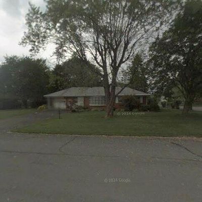 3051 South Dr, Allentown, PA 18103