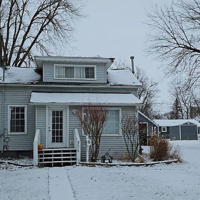 306 E Main St, Hudson, MI 49247