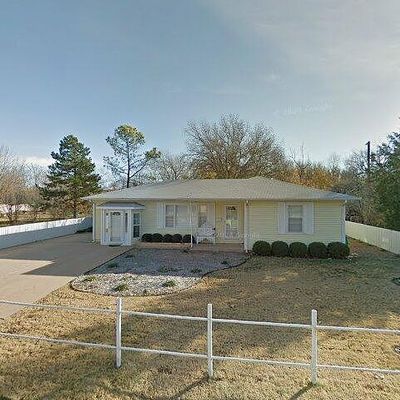 306 Kirk St, Burkburnett, TX 76354