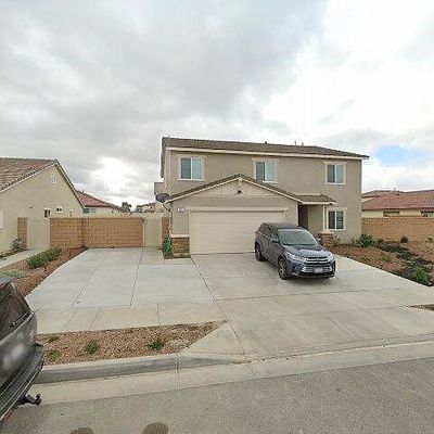 381 Brittania Rd, Hemet, CA 92543