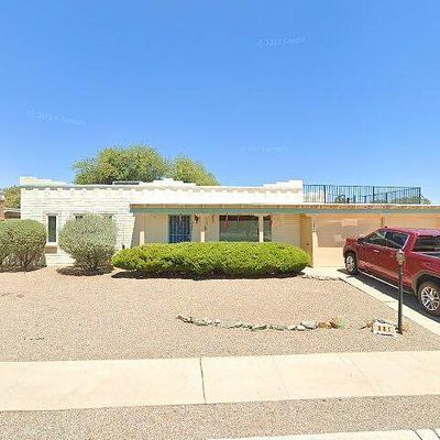 381 E Las Milpas, Green Valley, AZ 85614