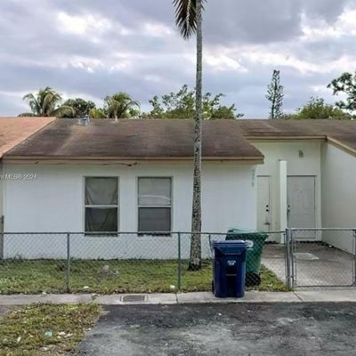 3833 Nw 213 Th Ter, Miami Gardens, FL 33055