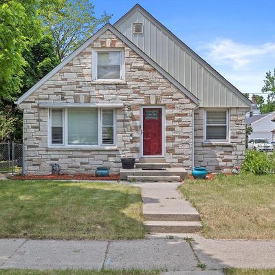 3933 N 51 St Blvd, Milwaukee, WI 53216