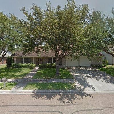 403 Willowbend Dr, Port Lavaca, TX 77979