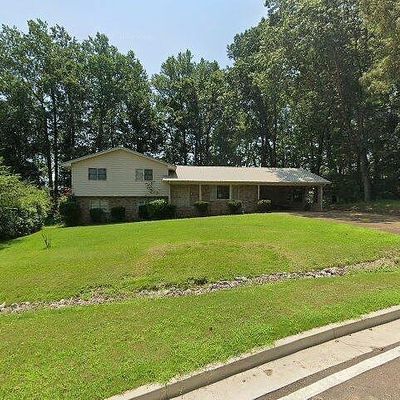 35 Logan Rd, Paris, TN 38242