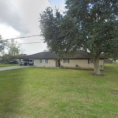 4517 Larry St, Napoleonville, LA 70390