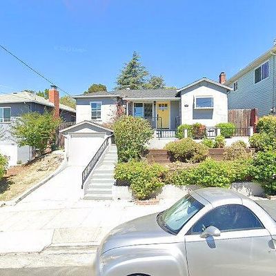 4560 Merrill Ave, Oakland, CA 94619