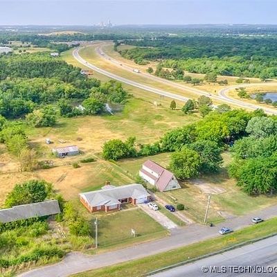 4704 E 76th Street, Sperry, OK 74073