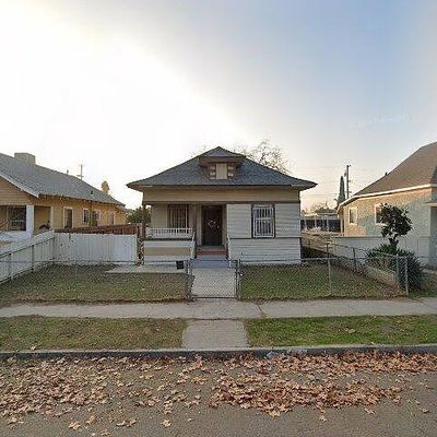 423 N Clark St, Fresno, CA 93701