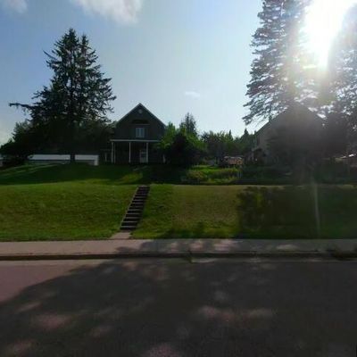 427 Lake Dr, Mellen, WI 54546