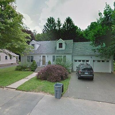 43 Home Pl, Branford, CT 06405