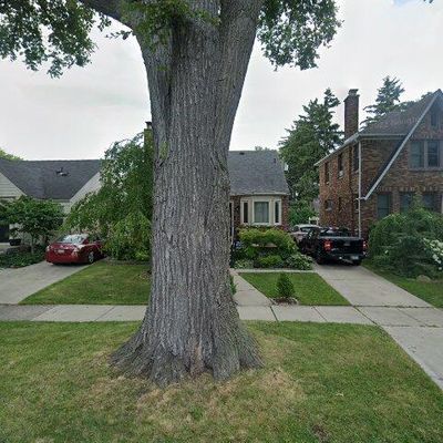 430 Cloverly Rd, Grosse Pointe Farms, MI 48236