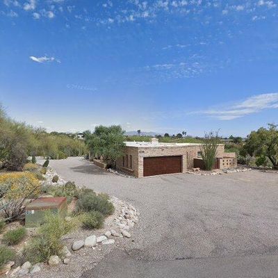 5230 N Foothills Dr, Tucson, AZ 85718