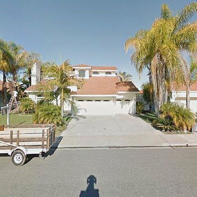 4988 Lassen Dr, Oceanside, CA 92056