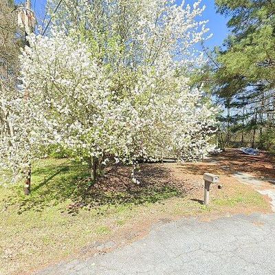 500 Lancelot St, Grimesland, NC 27837