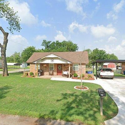 503 N Madison Ave, Blanchard, OK 73010