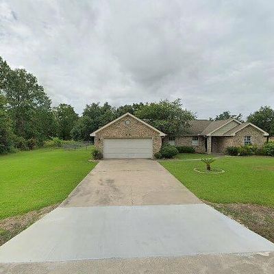 505 Meadowlark Ln, Winnie, TX 77665