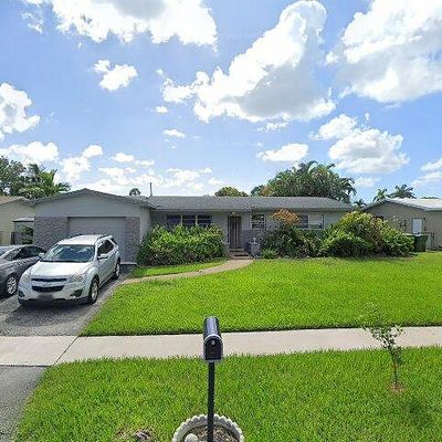 511 Nw 93 Rd Ave, Pembroke Pines, FL 33024