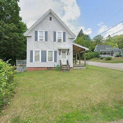 62 Park St, Franklin, NH 03235