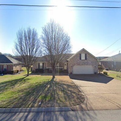 637 Woodburn Dr, Smyrna, TN 37167